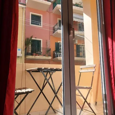 Menecrates Corfu Town Appartamento *